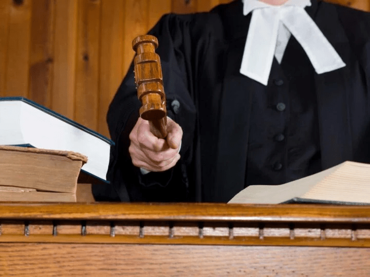 gavel-court-e1658266172256